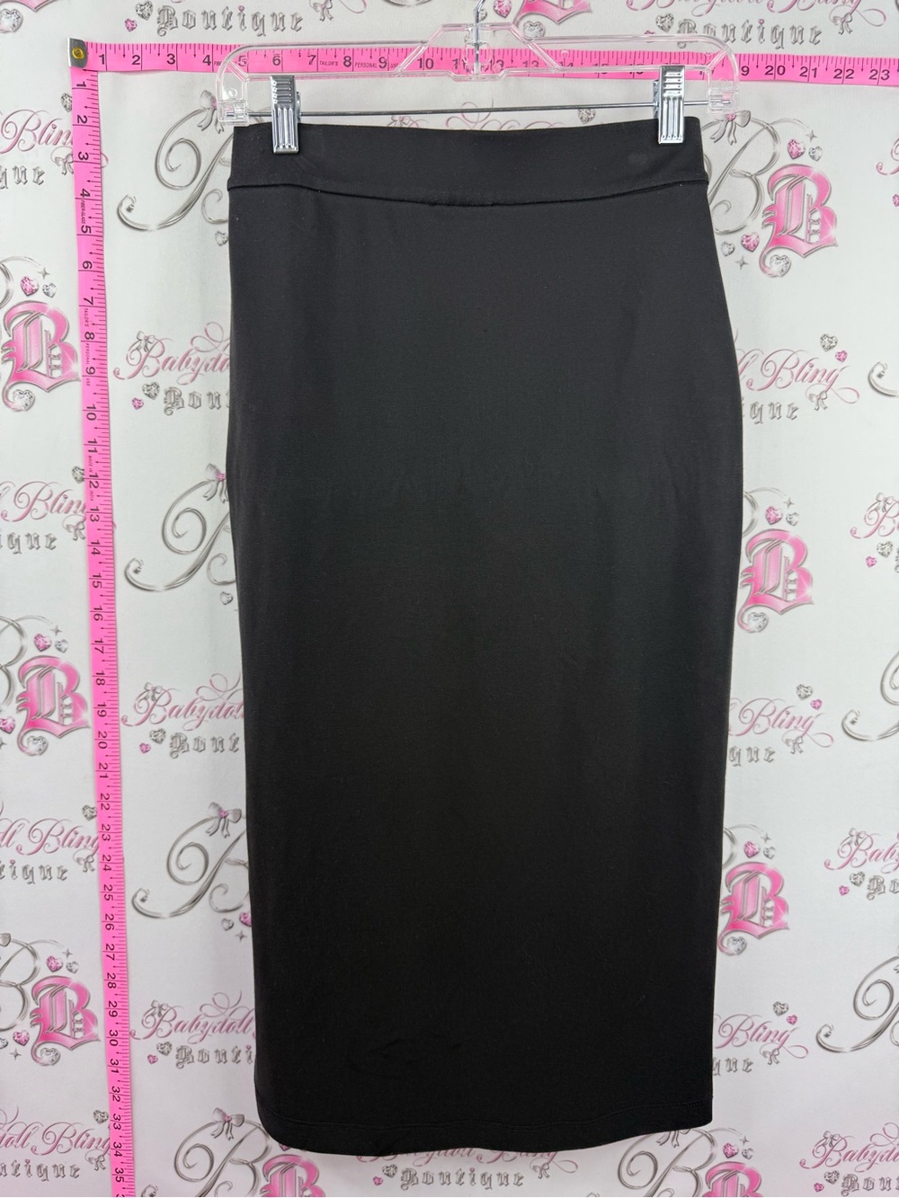RW&CO. Skirt Black Midi Skirt with Pockets - Picture 2 of 8
